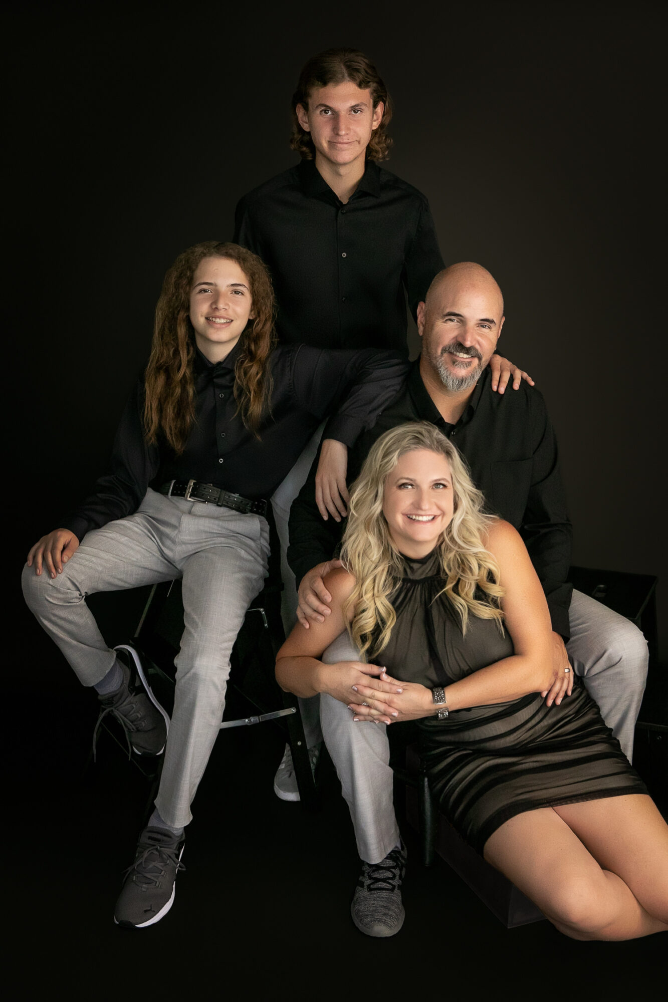 SchlickArt, SchlickArt Studios, Santa Clarita photographer, Santa Clarita photography, Santa Clarita family photographer, Santa Clarita family photography, Santa Clarita family photos, family photographer in Santa Clarita, best family photos in Santa Clarita, family photos in Santa Clarita